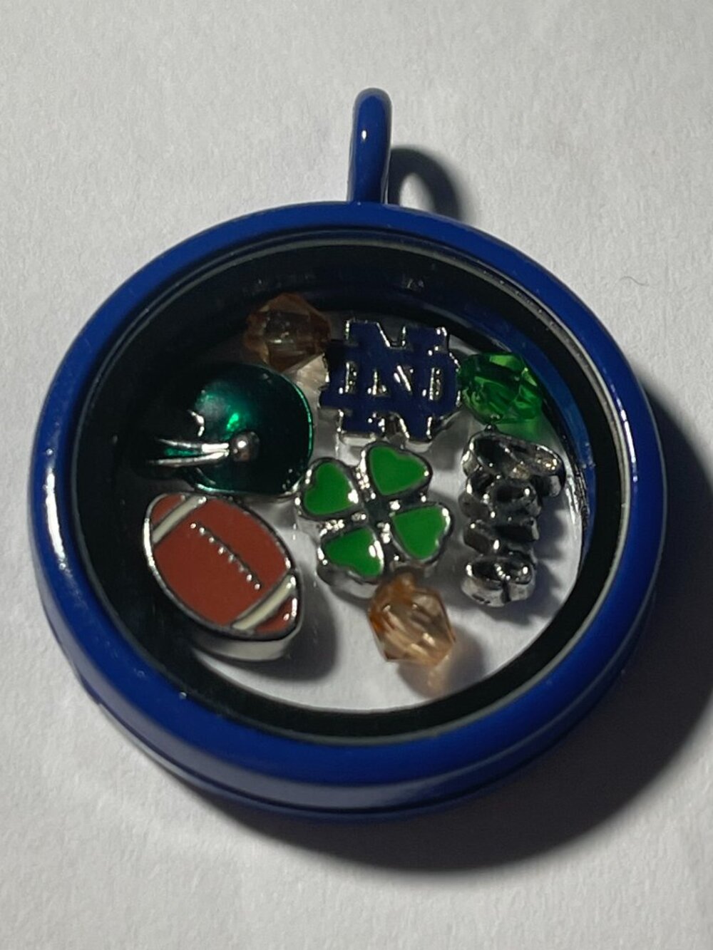 Notre Dame Fighting Irish NCAA Memory Charm Locket w/ 22 IN chain NEW